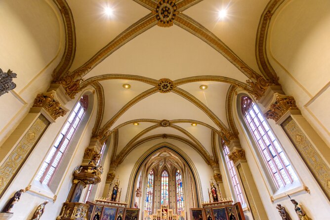 7_Belschner_Referenzen_Bergkirche_Laudenbach_DSC_1132.jpg